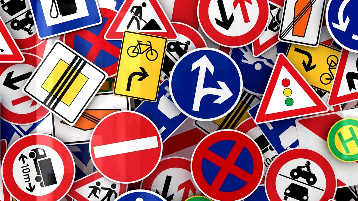 Flere færdselstavler senales-trafico-iphone.jpg
