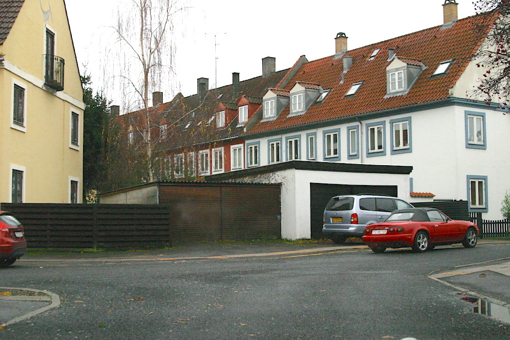 15-im542_3340_Billede 010 kryds hojre vigepligt.jpg